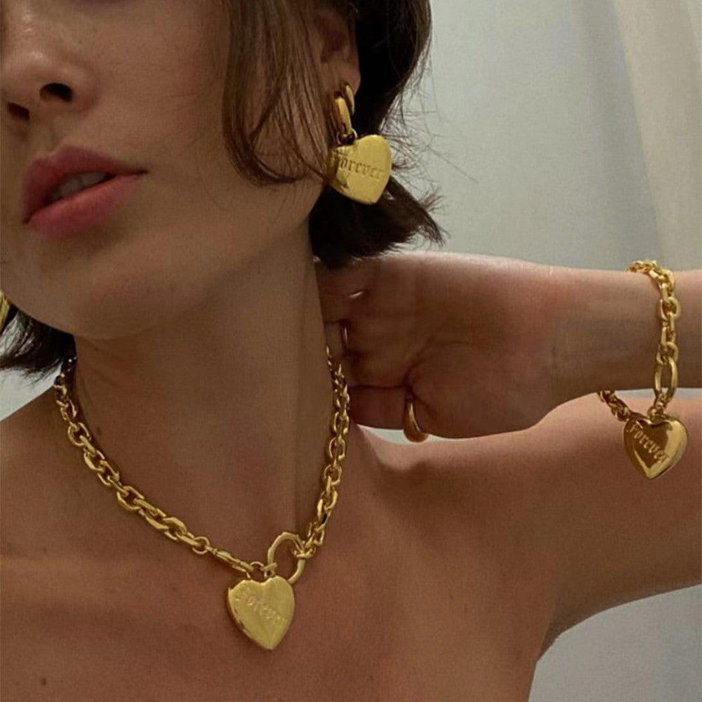 Trendy Niche Design Love Necklace Personality Fashion